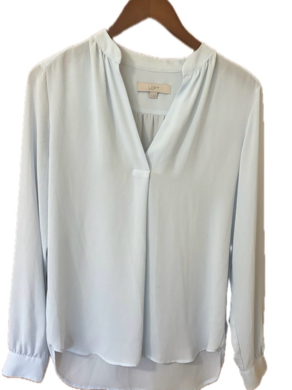 LOFT by Ann Taylor Soft Blue Split V-Neck Blouse | XS | NWOT